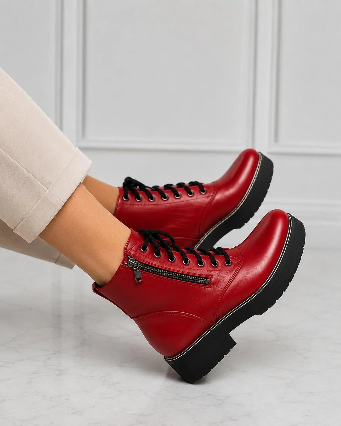 Borcego Zenda Rojo