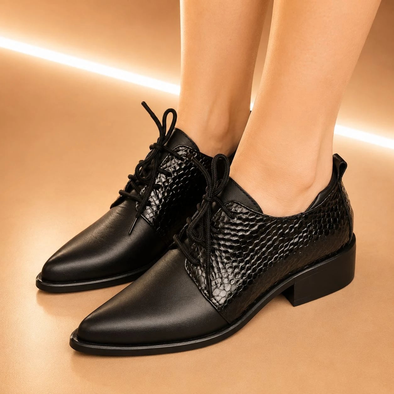 Zapato Croco Acordonado